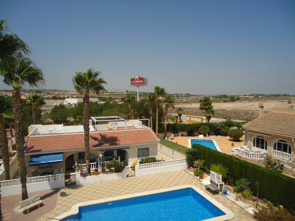 Townhouse for sale in Benijófar Monte Azul €76,000 (CM3385)